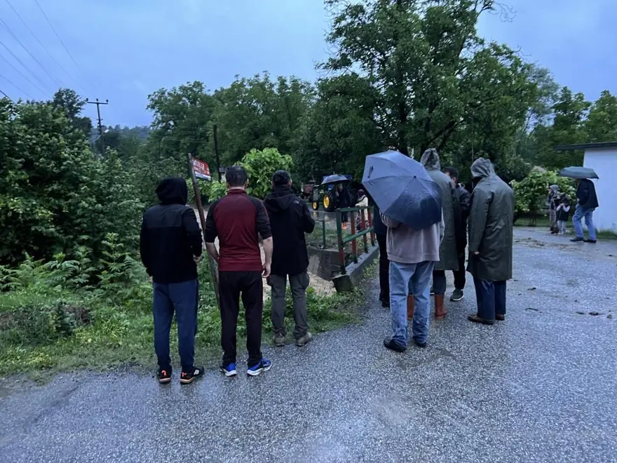 Batı Karadeniz'i yine sel vurdu 19