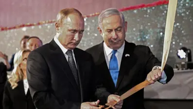 Putin ve Netanyahu telefonda görüştü