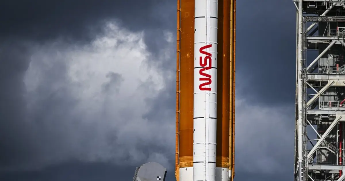 NASA, "Artemis 2" görevini bir ay erteledi