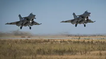 Romanya, askeri üslerini ABD'ye açıyor