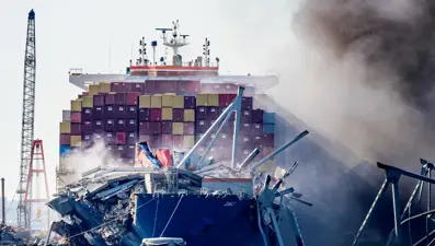 Gemi köprüyü yerle bir etmişti: “90 saniyelik uyarı hayat kurtarabilirdi”