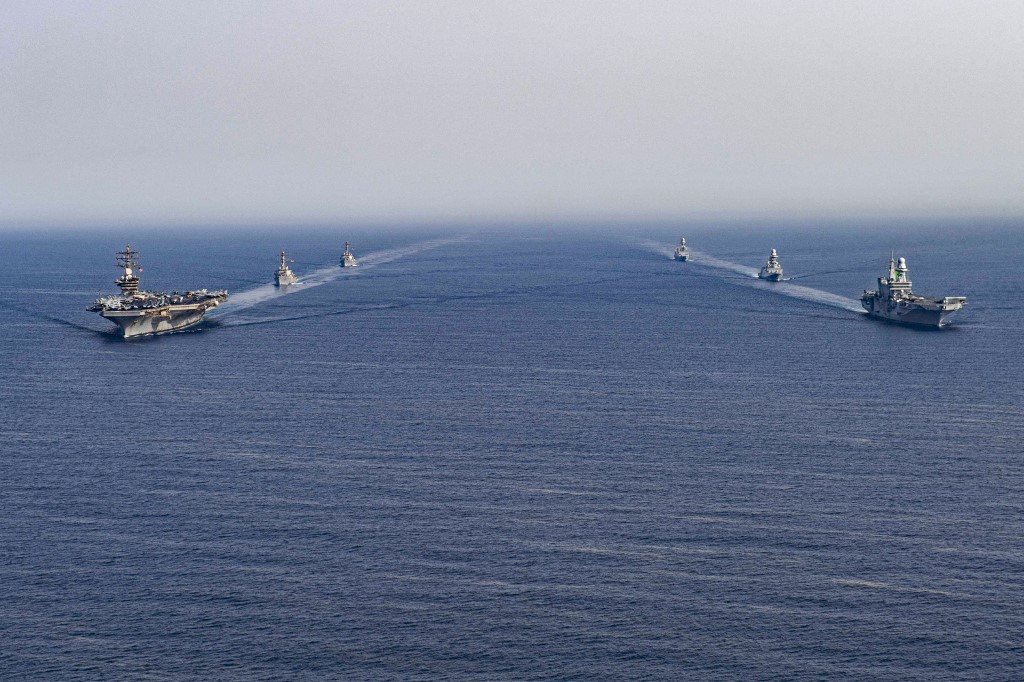 "Kızıl Dalga 8" tatbikatı Suudi Arabistan'da başladı