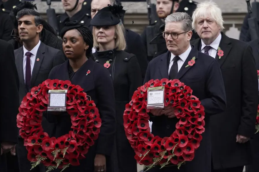 İNGİLTERE'YE BAŞBAKAN DAYANMIYOR 1