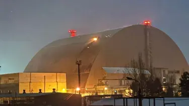 Çernobil'in koruma kalkanı delindi. Radyasyon sızıntısı olabilir