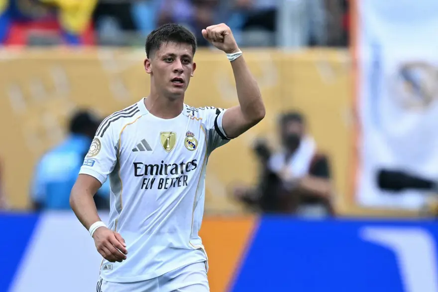 Benfica-Real Madrid düellosunda ikinci raunt: "İmza attığım gün bana mesaj attı, bu bağ asla sona ermeyecek" 4