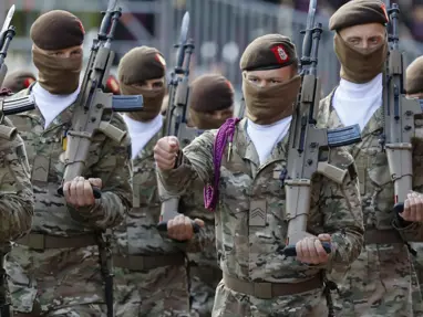 Belçika'da 17 yaşındaki gençler gönüllü askerliğe çağrıldı