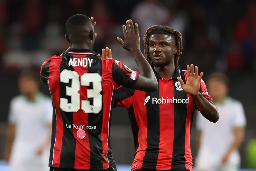 2 FUTBOLCUYA YUMRUK 2