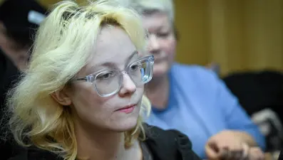 Rusya’da savaş karşıtı müzisyene üçüncü kez hapis cezası