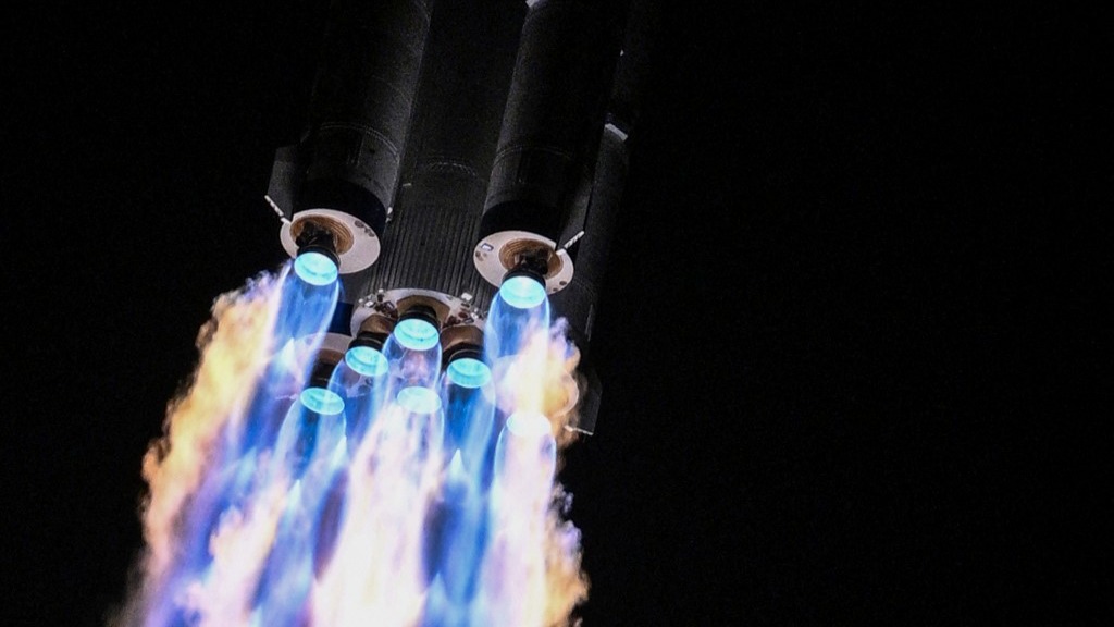 Uzayda yapay zeka yarışı. Çin'den Musk'a açık meydan okuma