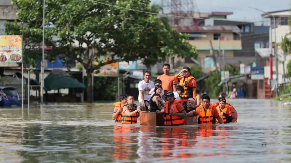 Filipinler'de sel yolsuzluğu soruşturması: 18 kişi için tutuklama kararı