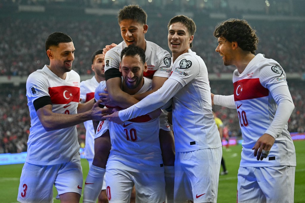 Hedef Dünya Kupası: A Milli Takım play-off'u garantiledi