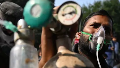 Hindistan'daki hava kirliliği 200 binden fazla vakaya neden oldu