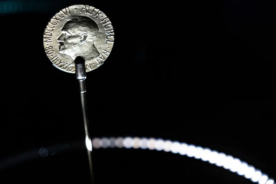 ÖDÜLÜNÜ TRUMP'A İTHAF ETMİŞTİ 4