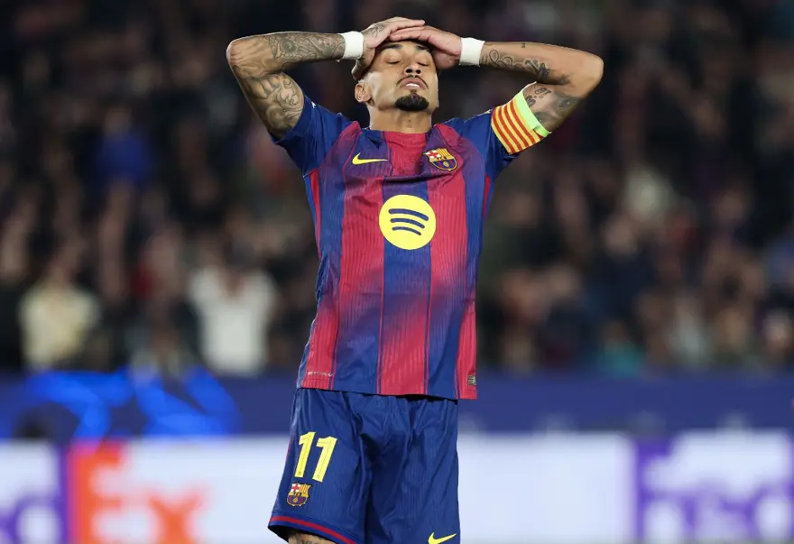 Ödüller açıklandı, yıldız futbolcunun eşi isyan etti: "64 maçta 62 gol attı, bu adaletsizlik" 