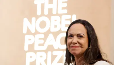 Nobel Barış Ödülü'nü kazandı, kaçarken omurgasını kırdı