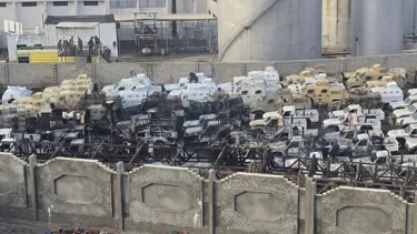 Suudi Arabistan, Yemen'de liman vurdu. BAE'ye sert uyarı