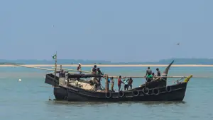 Umut yolunda facia: Yüzlerce kişi denizde kayboldu