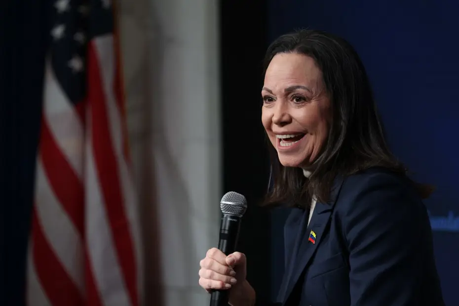 Nobel Barış Ödülü'nü Trump'a hediye etmişti. 