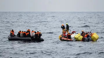 Libya açıklarında göçmen botu faciası. Hayatını kaybedenler var