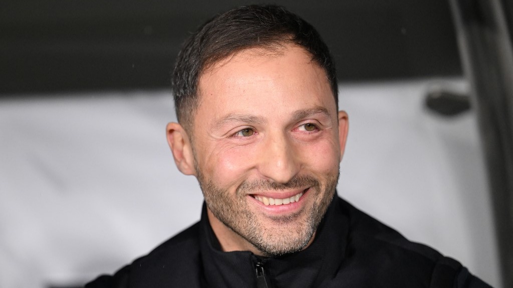 Yeni hoca gidiyor, Tedesco geliyor. "Fenerbahçe'den sonraki durağı" diyerek duyuruldu