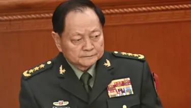 Çin ordusunda kıyım. En yüksek rütbeli general görevden alındı