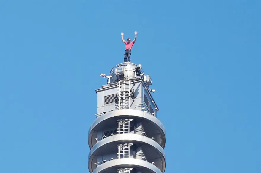 "BURASI ÇOK RÜZGARLI" 3