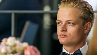 Norveç Prensesi'nin oğlu "uykuda tecavüz" ile suçlanıyor. Akıllı saat delil sayıldı