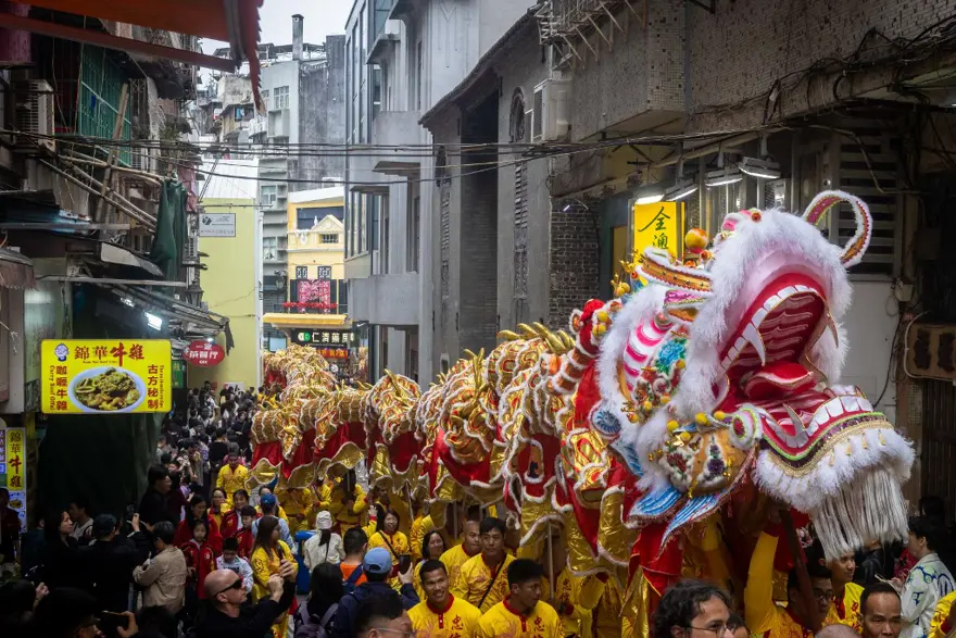 Çin'de yeni yıl başladı. Bu yılın adı "Ateş Atı" 1