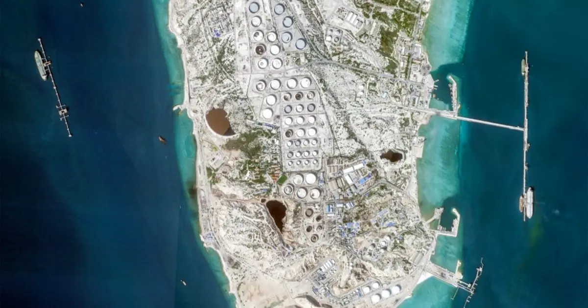 İran ABD askerine hazırlanıyor. "Hark Adası'na mayınlar döşeniyor"