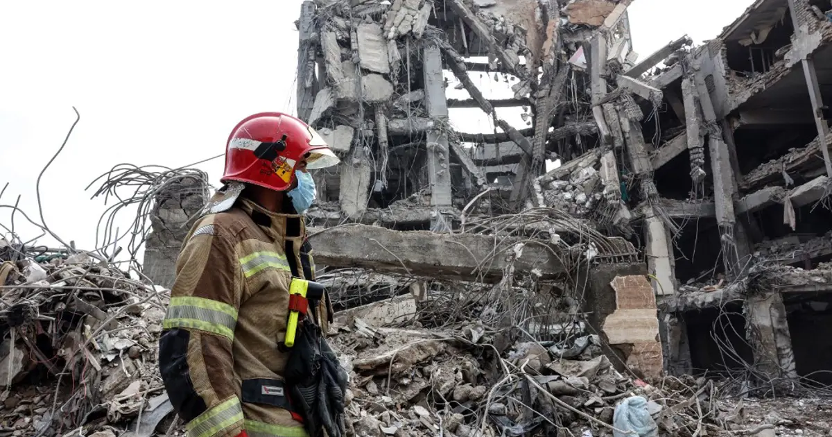 İran'a saldırılarda cezaevleri de hasar gördü