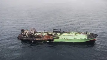 Akdeniz'de sürükleniyor! Akaryakıt dolu hayalet Rus tankeri için uyarı 