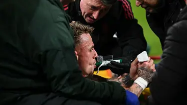 Galatasaraylı Noa Lang, parmağının oğullar halini aktartı