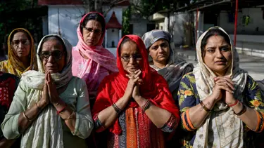 Dünyanın en muazzam insanlar sayımı başlıyor. Bir yıllar sürecek, giriş kapı gezilecek