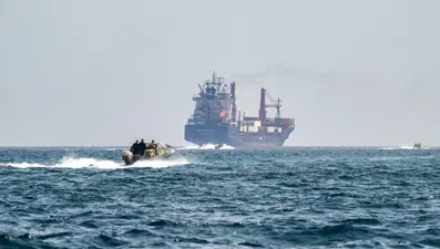 Hürmüz'de tehlike değişti. 4 aydır bekleyen gemiler biyolojik bombaya dönüştü