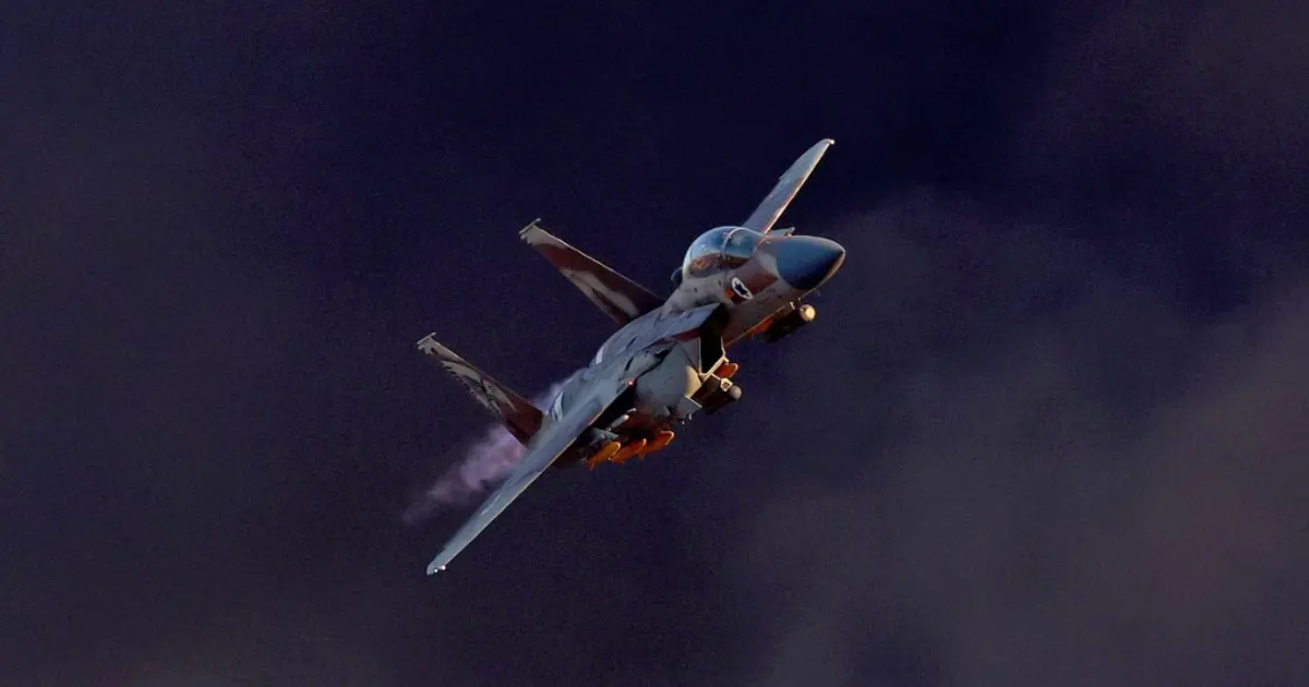 Savaşta yeni eşik. ABD uçakları peş peşe düştü, kayıp personel aranıyor