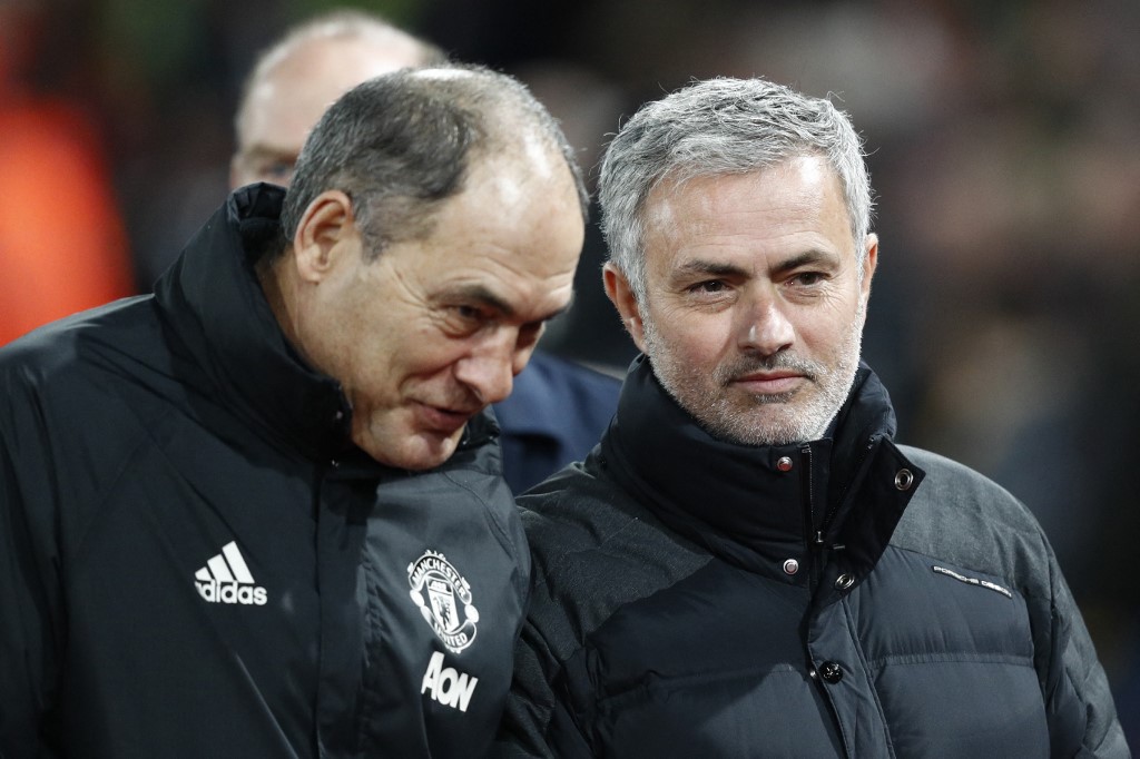 Mourinho'yu yıkan ölüm, saha kenarında gözyaşlarına boğuldu