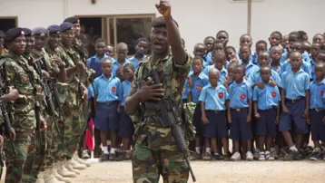 Asker alımında izdiham çıktı, 6 kişi öldü