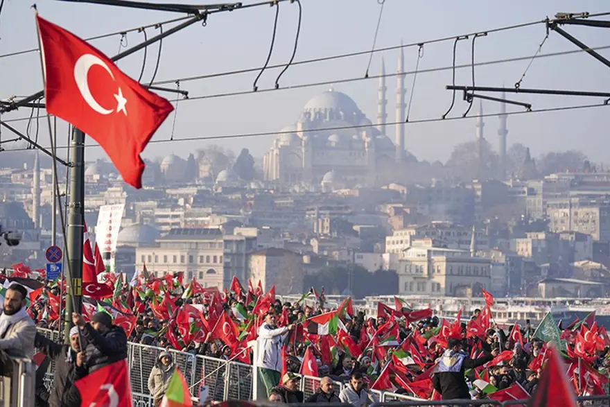 İSTANBUL'DA BU YOLLAR KAPALI 8