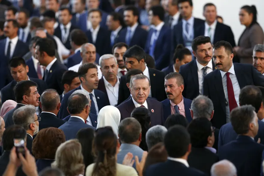 AK Parti kuruluşunun 16. yıl dönümünü kutladı 19