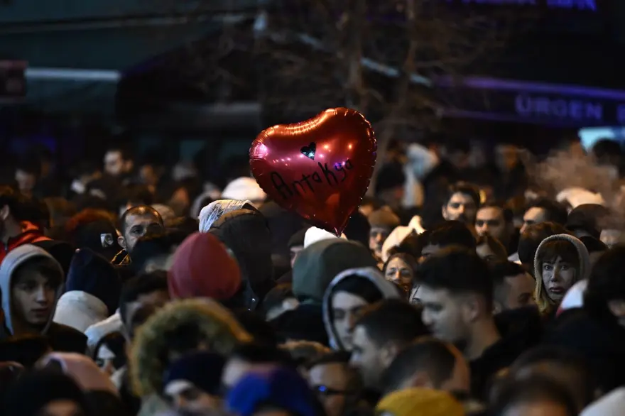 Depremin 2. yılında kayıplar anılıyor 28