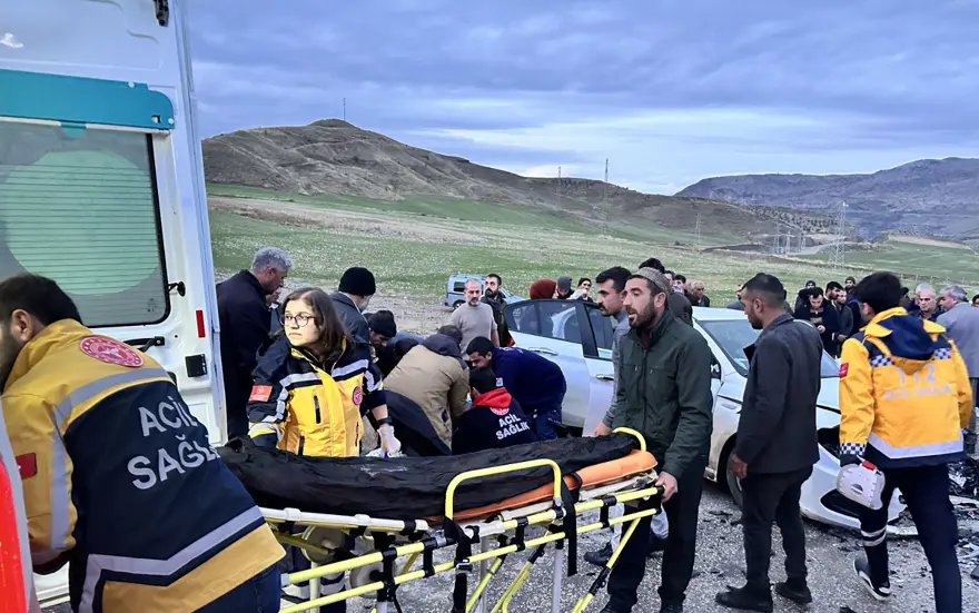 Adıyaman'da feci kaza: 4 ölü, 3 yaralı 2