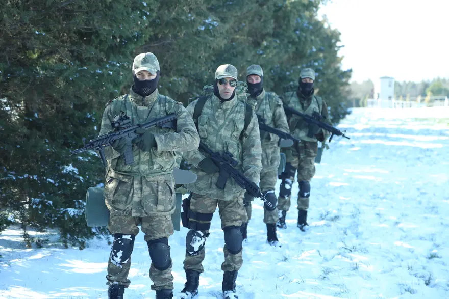 'Söz' dizisi oyuncuları askeri eğitim aldı 12 'Söz' dizisi oyuncuları askeri eğitim aldı 12