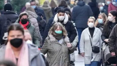 Almanya’da maske zorunluğuna dönüş çağrısı