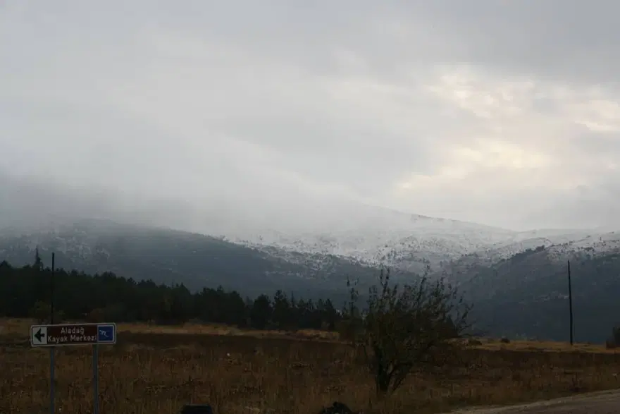 Konya'ya mevsimin ilk karı yağdı 3