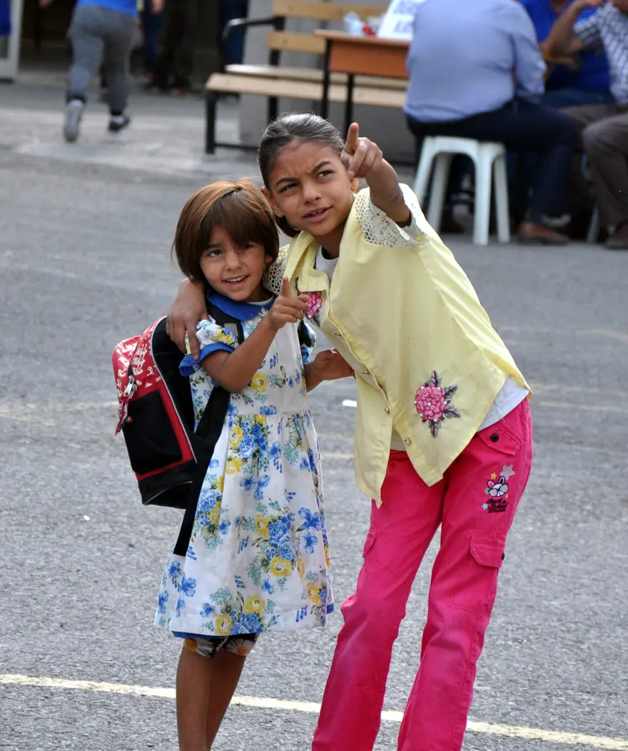 Okullar açıldı (18 milyon öğrenci ders başı yaptı) 35