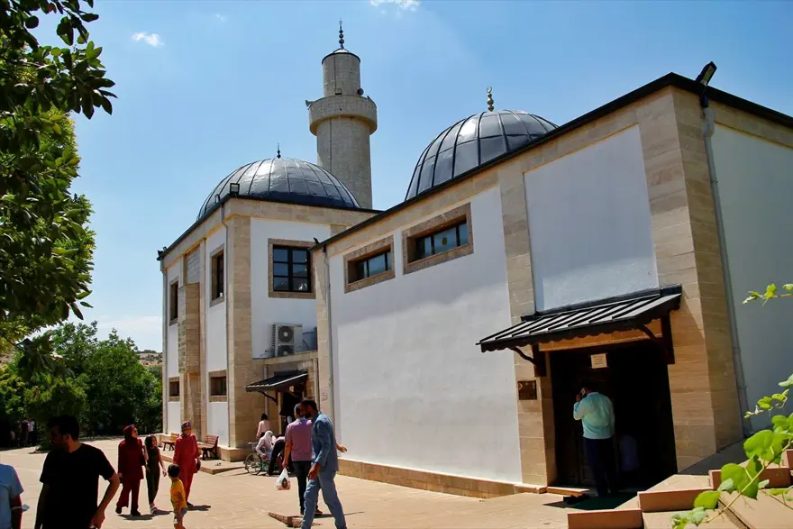 Doğa ve inanç turizmini tercih edenlerin rotası: Peygamberler diyarı 'Eğil' 5 Doğa ve inanç turizmini tercih edenlerin rotası: Peygamberler diyarı 'Eğil' 5