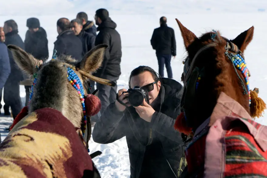 çıldır gölü, sarı sazan balığı, çıldır gölü buz tuttu mu, çıldır gölü atlı kızak, ardahan gezilecek yerler, kars çıldır gölü 4 çıldır gölü, sarı sazan balığı, çıldır gölü buz tuttu mu, çıldır gölü atlı kızak, ardahan gezilecek yerler, kars çıldır gölü 4