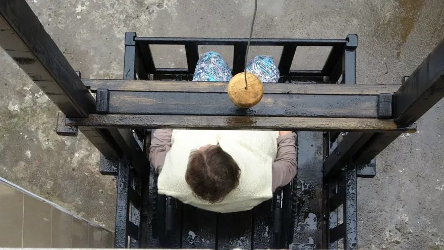 İstenen 10 bin lirayı fazla buldu, kendi yaptı 5