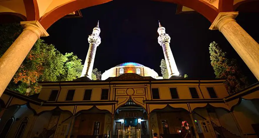 ÜÇ AYLAR NE ZAMAN? 1