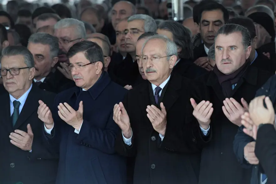 Yavuz Yılmaz son yolculuğuna uğurlandı 15 Yavuz Yılmaz son yolculuğuna uğurlandı 15